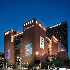Hanssop has been a loyal, established brand in high-end department stores in Seoul, South Korea!